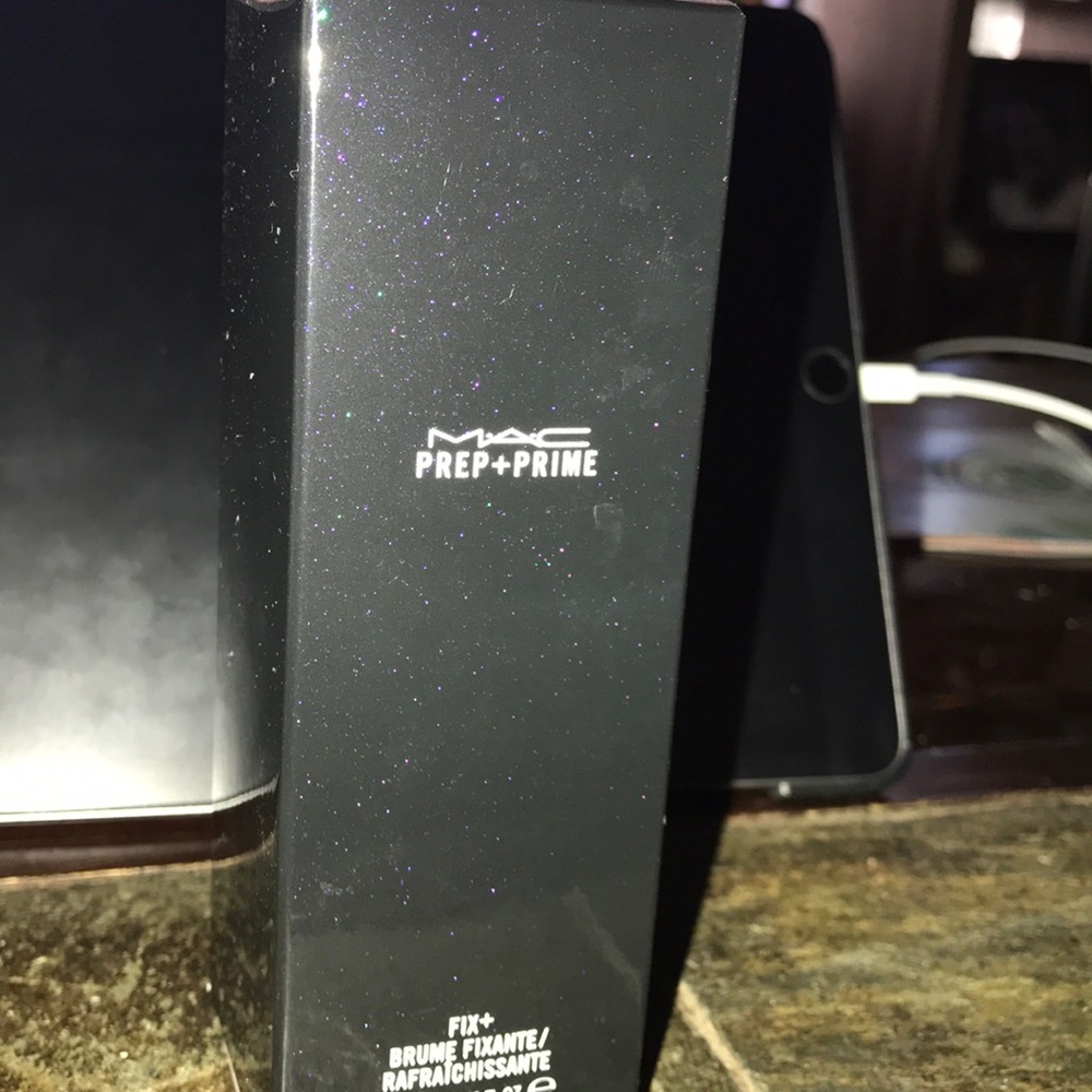 MAC Fix+ unscented